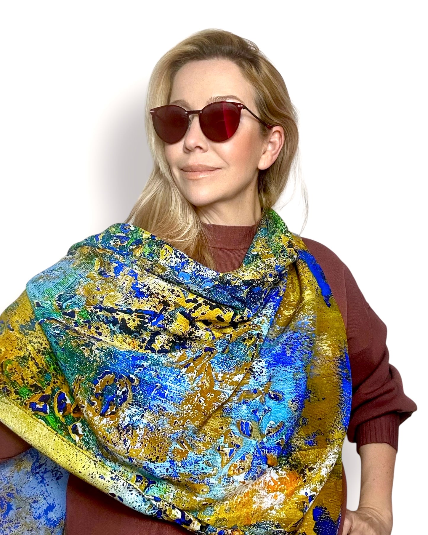 Foulard en soie « Antiquité dorée » 110