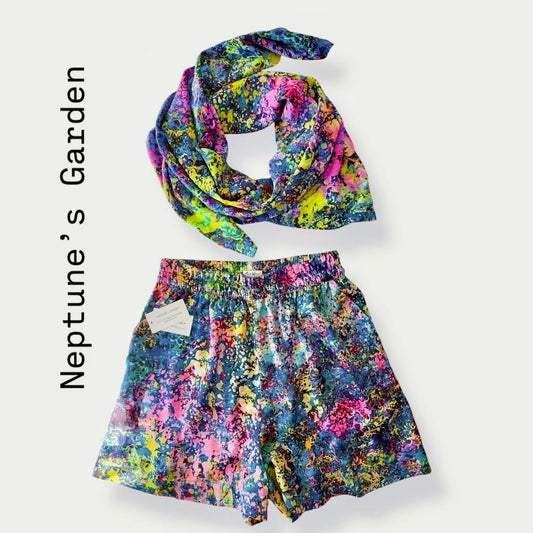 What Is Wearable Art — and How Can a Silk Scarf Become It?