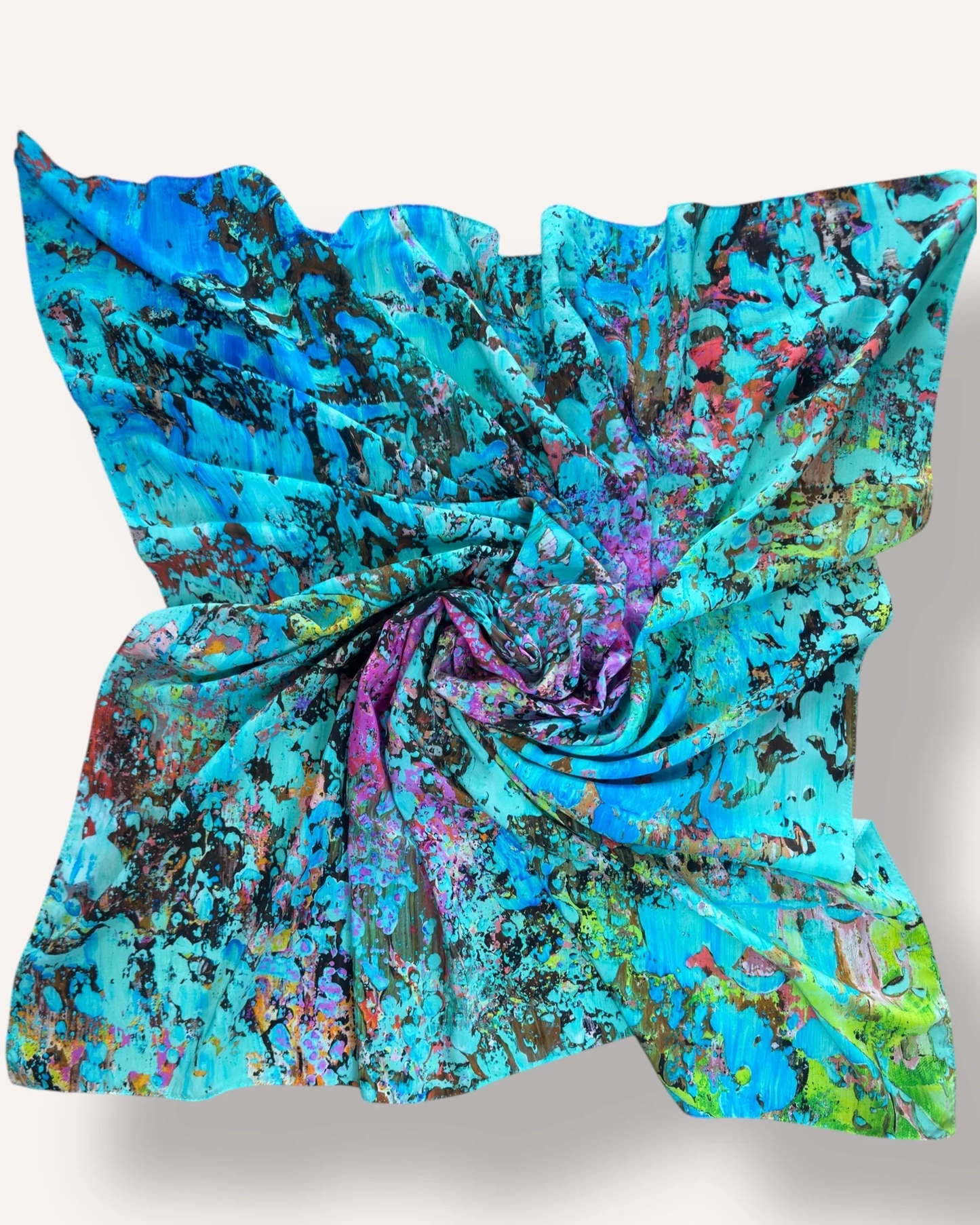 Seidenschal „Wald der Hoffnung“ 110 x 110 cm