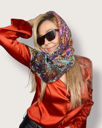 Foulard en soie « Émeute d'été » 110
