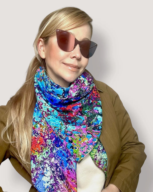 Foulard en soie « Nuages de bleuets » 110*110