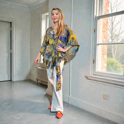 Seidenkimono „Goldene Antiquität“, kurze Länge