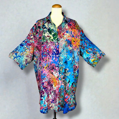 Chemise en soie oversize « Nuages de bleuet »