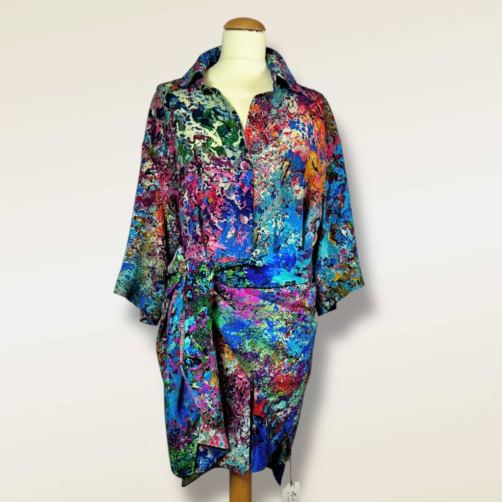 Chemise en soie oversize « Nuages de bleuet »