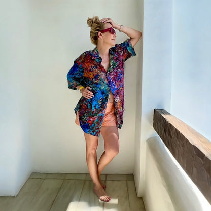 Chemise en soie oversize « Nuages de bleuet »