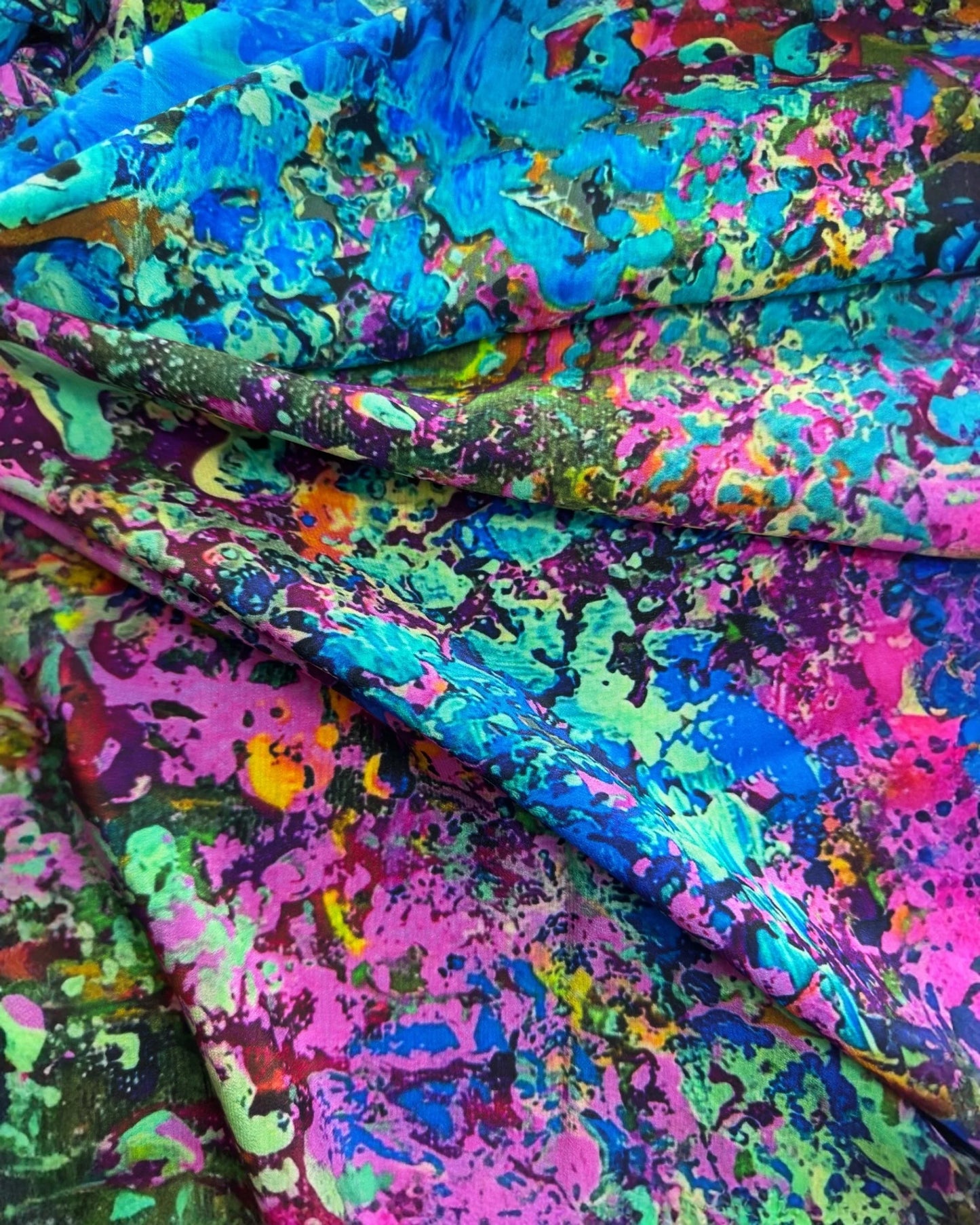 Foulard en soie "Nuages de bleuets" 110*110