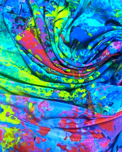 Seidenschal „Das Spektrum“ 110 x 110